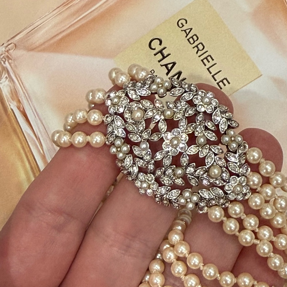 Vintage MONET Multi-Strand Pearl Necklace - Picture 4 of 11